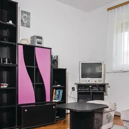 Beautiful In W/ 2 Bedrooms Casa vacanze Balatonmáriafürdő